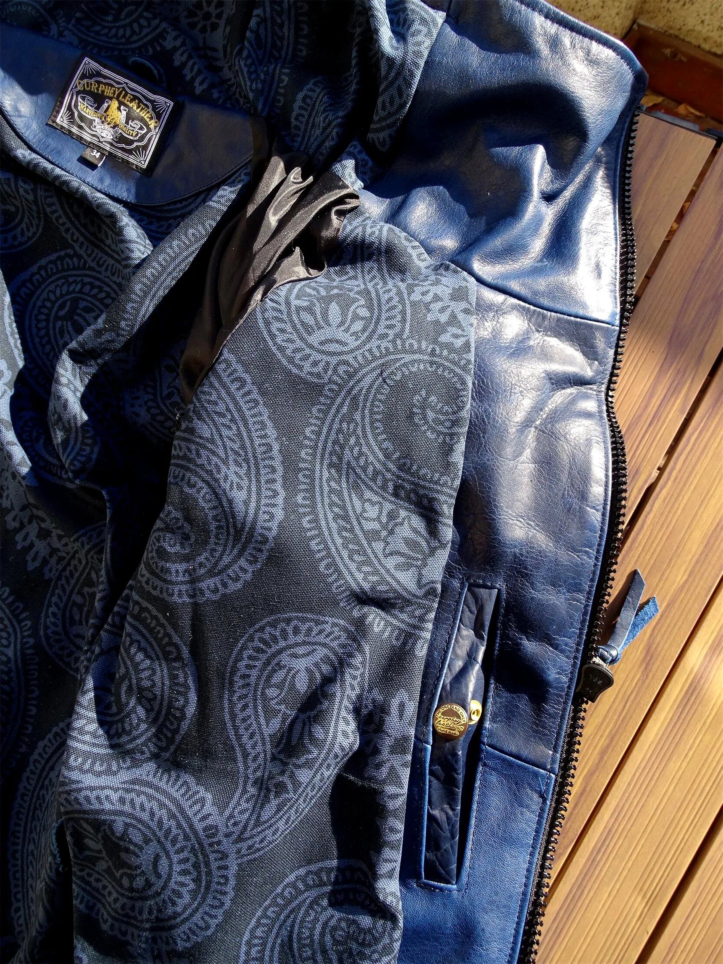 Batik horsehide cotton men women hat diagonal zipper horseshoe sleeve leather coat